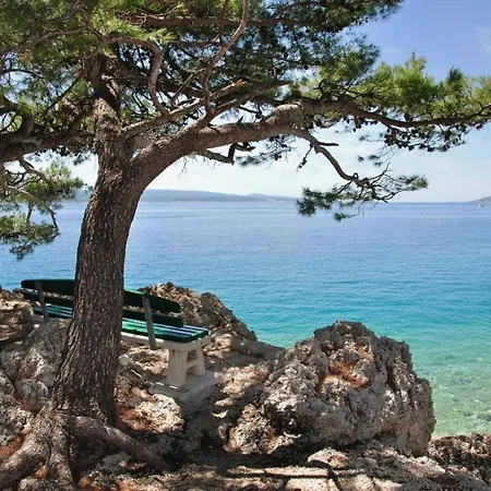 Apartment In With Sea View, Terrace, Air Conditioning, Wi-fi *